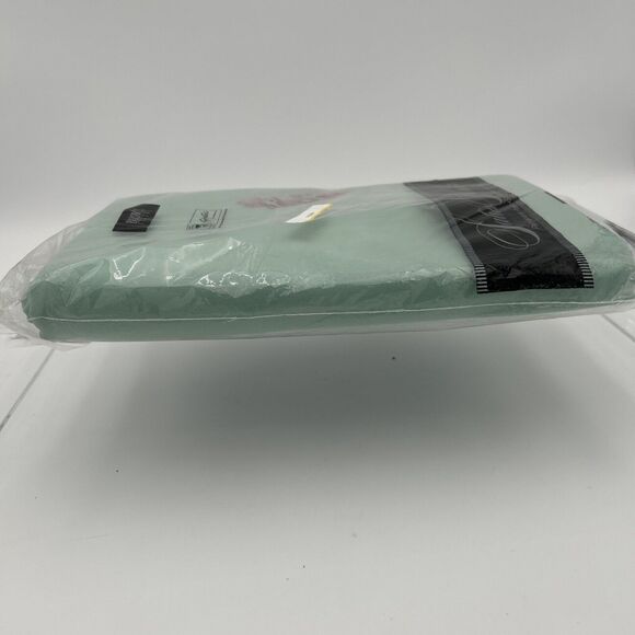 NOS Bardwil Linens Satin Splendor Soil Release Tablecloth 60x102” Oval Sea Green - Picture 5 of 9